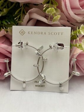 NWOT Kendra Scott Freida Silver Hoop Earrings in White Howlite